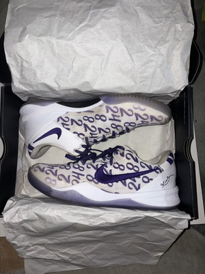 Nike Kobe 8 Protro Court Purple size 44.5 like new