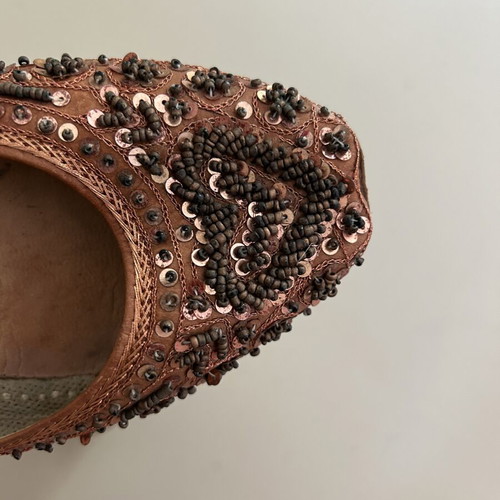 Punjabi Jutti traditional Indian shoes like new, size 39, brown leather