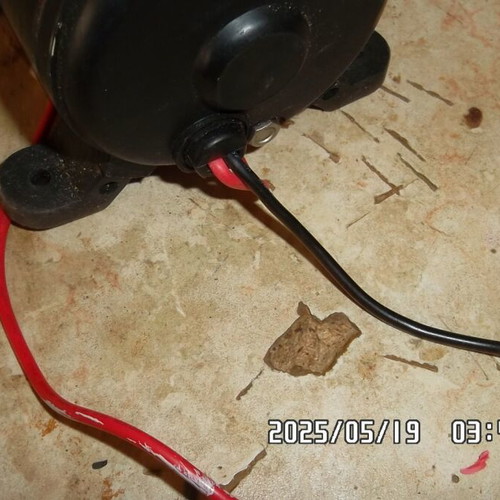 Pressure water pump 12V used with complete shower kit