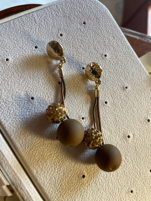 Earrings brown and beige with rhinestones like new, unworn