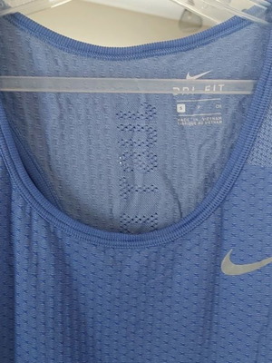 Nike αθλητικό τιραντάκι υδρόφιλο καινούργιο μωβ