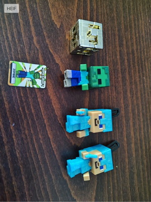 Minecraft Kinder Joy figures pack of 4 like new