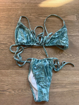 Vassia Kostara Bikini top medium and bottom small like new, blue
