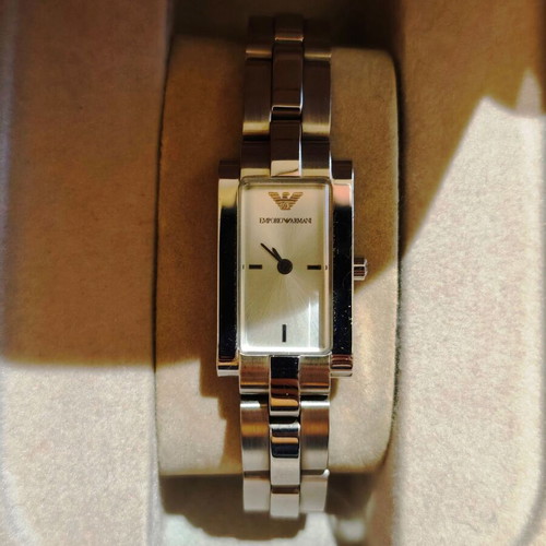 Emporio Armani AR5433 women's watch like new, silver