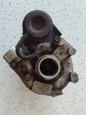 Mitsubishi turbocharger used with internal wastegate and pneumatic actuator