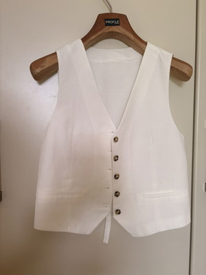 Zara vest like new, white, size M