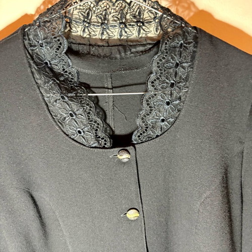 Women's jacket like new, black, size M