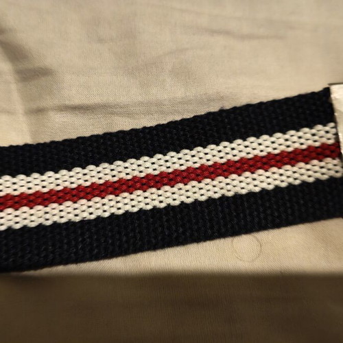 Children's belts set like new, 4 pieces, adjustable elastic