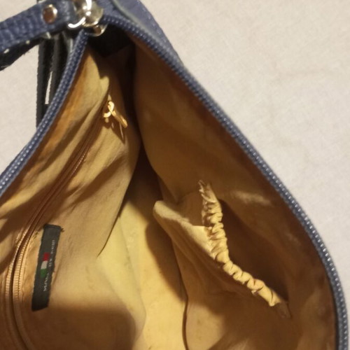 Kem crossbody bag blue like new