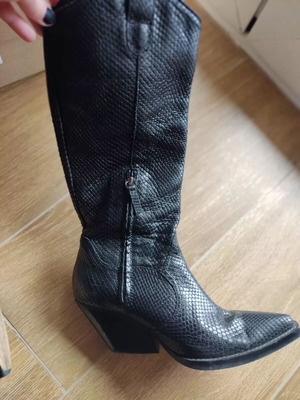 Zara cowboy western genuine leather boots black animal print used size 37