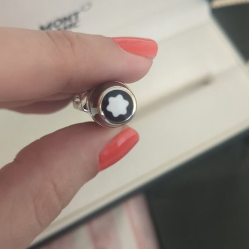 Mont Blanc pen with blue precious stone