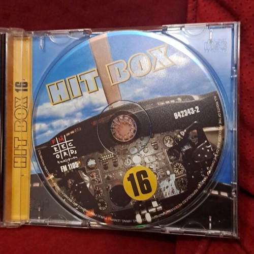 Hot Box 16 CD like new, pop