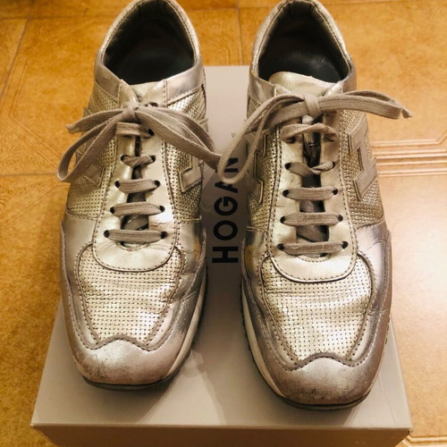 Hogan silver sneakers used, size 37