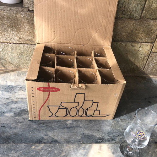 Löwenbräu Beer Glasses 370ML New, Rare Collectible