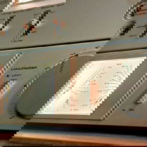 Akai AM-U01 ολοκληρωμένος ενισχυτής σαν καινούργιο