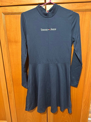 Tommy Hilfiger φόρεμα καινούργιο, μέγεθος large, μπλε