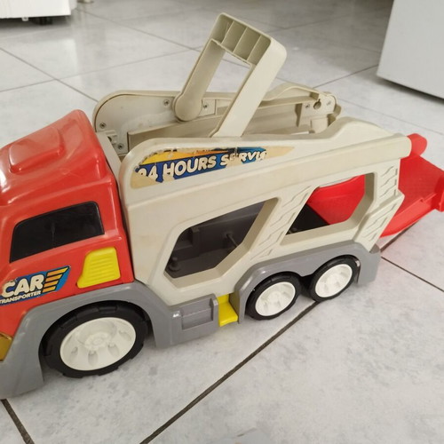 Children's toy set used with sound duck toys