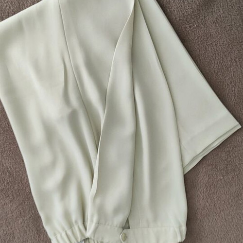Oris women's suit like new, beige