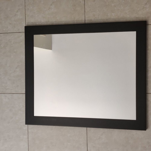 Mirror made of solid wood, like new, 71.5 x 86.5 cm