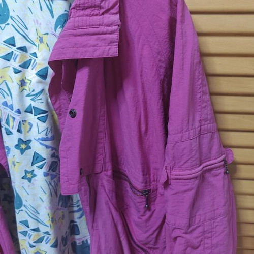 Vintage oversized jacket fuchsia color with printed lining used