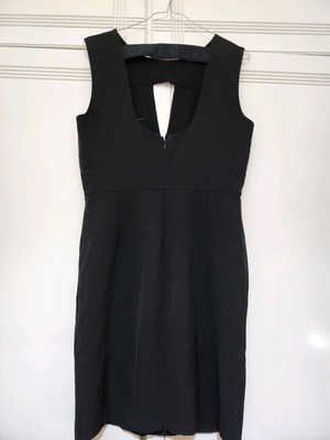 Φόρεμα Guess μαύρο σαν καινούργιο, μέγεθος S