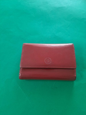 Leather wallet like new, burgundy