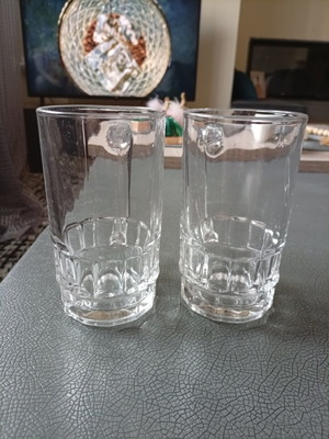 Beer glasses like new, set of 2