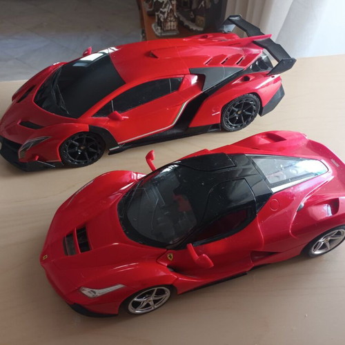 Ferrari toy cars, set of 2, new