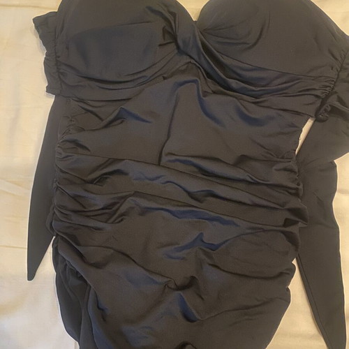 Crool one-piece swimsuit like new, black, size M