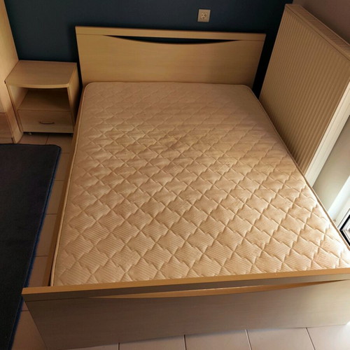 Double bed 1.50x2.00m with Candia Strom mattress 1.40x1.90m and nightstand like new