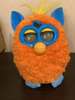 Furby Hasbro used, fully functional with sound and movement