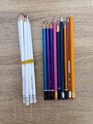 Pencils new, pack of 17 pieces