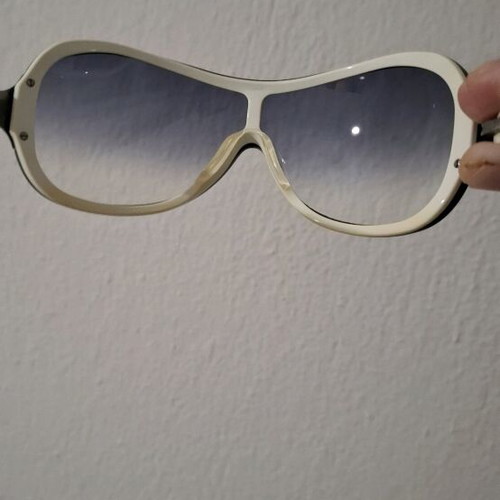 Vogue women's sunglasses VO 2362-S Small 1306/8G like new, multicolor