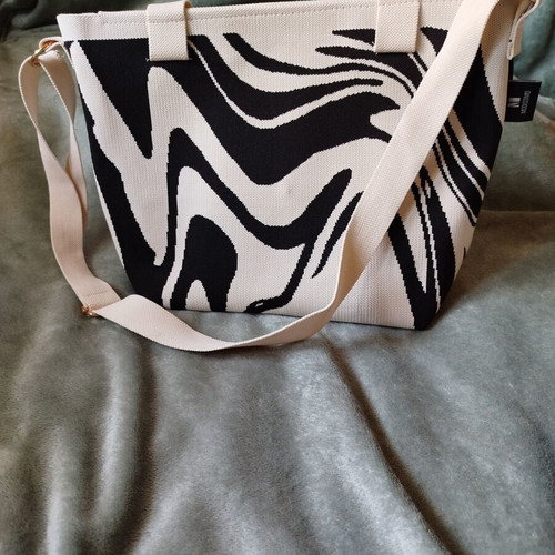 Modissimo knitted shoulder bag new, black and beige