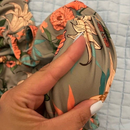 Summer floral set like new, multicolored