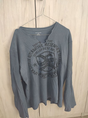 DKNY Jeans men's long-sleeve waffle knit shirt, grey-blue, sizes M-L