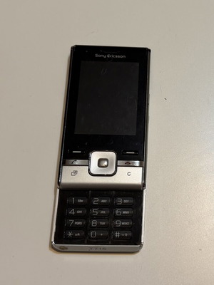 Sony Ericsson T715 phone not working for parts, used