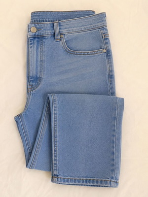 F16 men's jeans like new, size 42, light blue