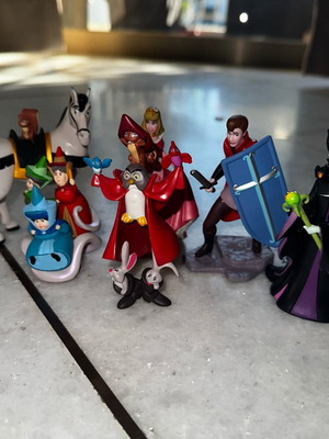 Φιγούρες Disney σετ σαν καινούργιο από την ταινία Η ωραία κοιμωμένη