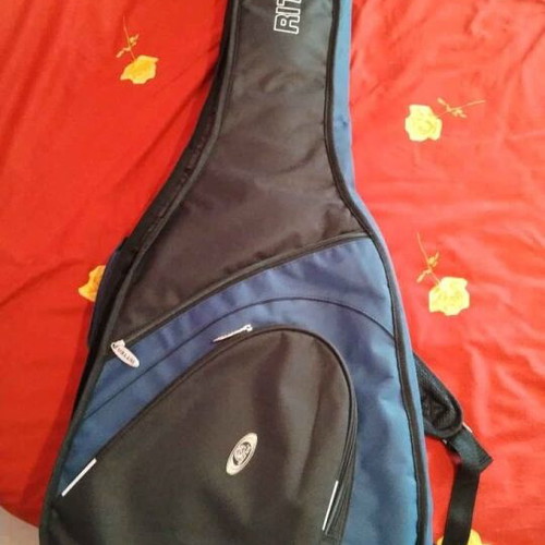 LAG Tramontane TD60DCE electroacoustic guitar with case
