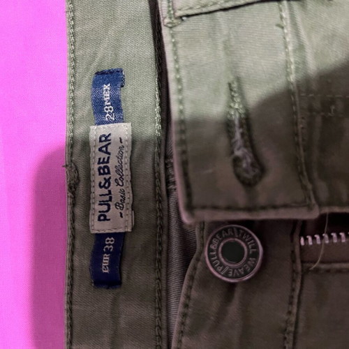 Pull & Bear Skinny Jean like new, olive color, stretchy and comfortable