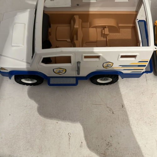 Playmobil pack of two cars