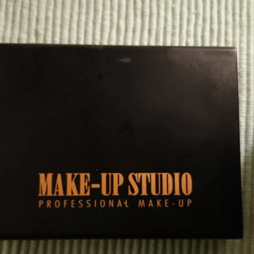 Lipstick palettes new from Make Up Studio and L.A Angel pack
