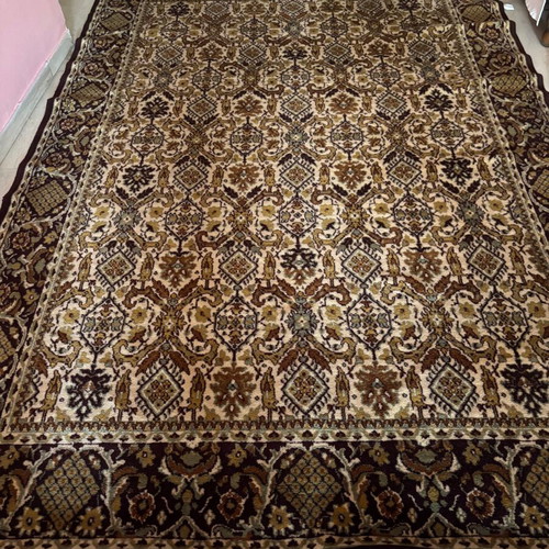Rug like new with fringes in brown shade 2x2.90