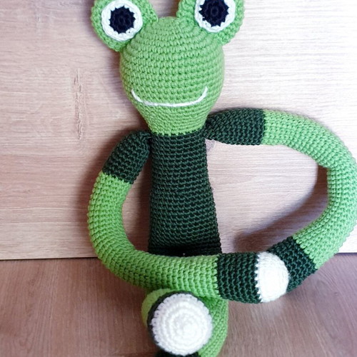 Amigurumi frog doll, handmade, soft cotton, hypoallergenic filling
