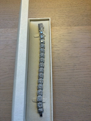 Clustered Tennis Bracelet new from CULT3R