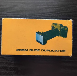 ZOOM αντιγραφέας για slides 35mm. Ο OHNAR προσαρμόζεται σε κάμερα ακριβώς όπως ένας φακός.