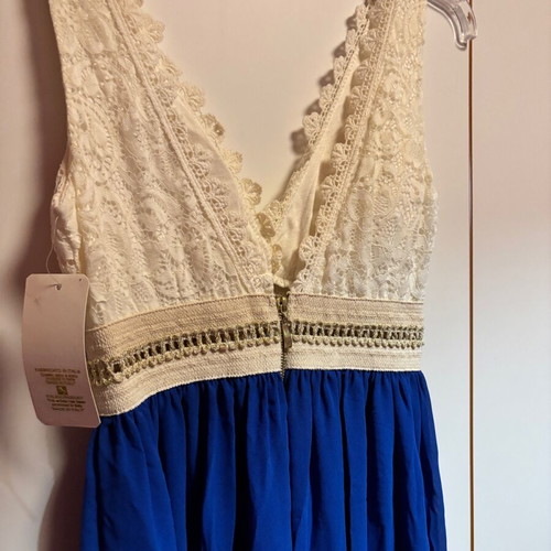 Anonima dress new, blue with beige lace, size Medium