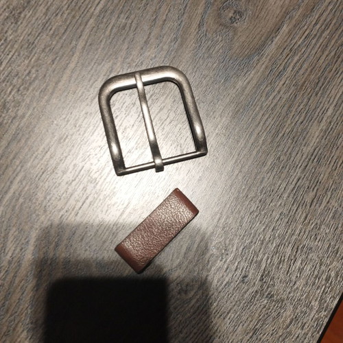 Metal belt buckle with pouch new, adjustable