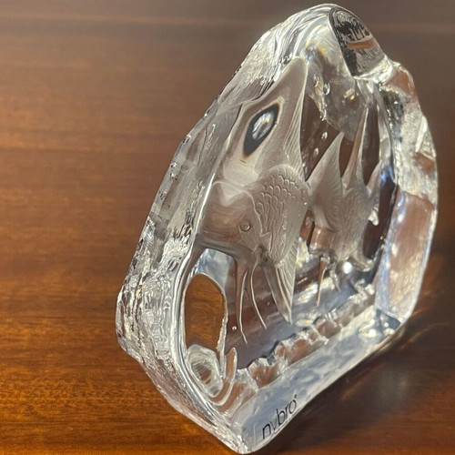 Collectible crystal paperweight Nybro Sweden Angelfish like new